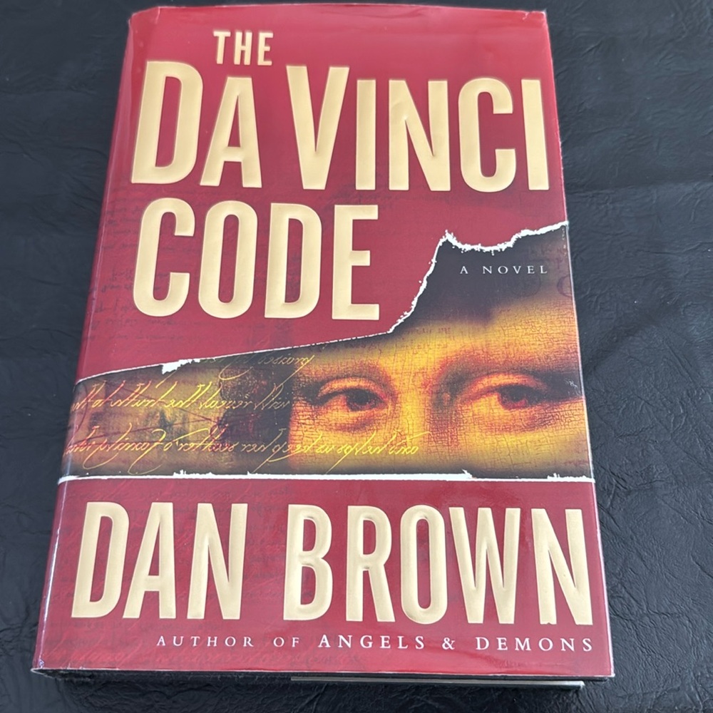 Book, “The Da Vinci Code” by Dan Brown, EUC, 454 pages, $38 Retail